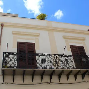 Palazzo Taormina Appartamento Castellammare del Golfo